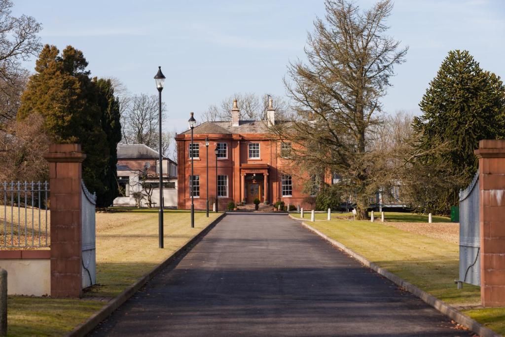 Woodland House Hotel Dumfries Ngoại thất bức ảnh